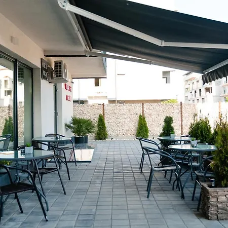 Grande Mamaia Nord Pensjonat Năvodari